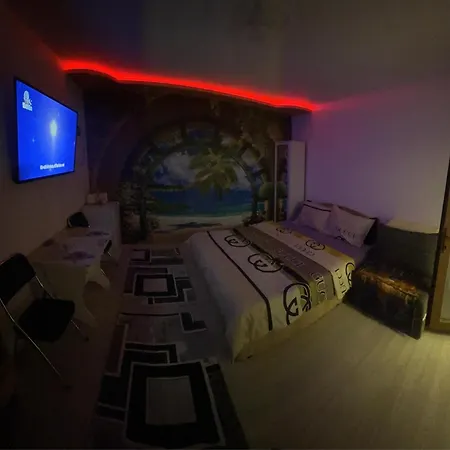 Homestay Diana House *